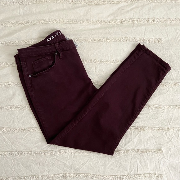 Ava & Viv Plus Size Burgundy Jean - Picture 1 of 8